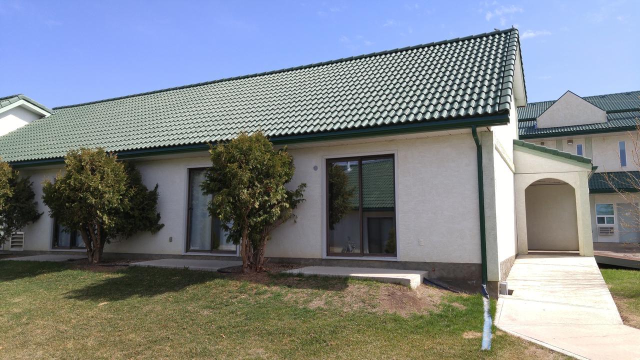 Garden Court Motel Manning Exterior photo